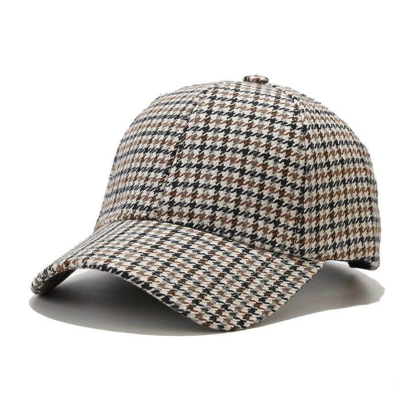 Fall Winter Hat Men's Spring Summer Outdoor Sunscreen Visor Classic Checkered Baseball Cap Hard Top Women's Cap Warm Peaked Cap