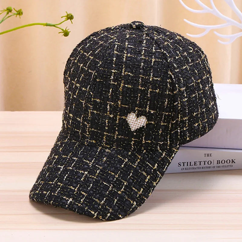 Stylish Women's Baseball Cap with Golden Thread Checkered Design - Breathable, Sun-Protective & Adjustable Fit for Outdoor Sport