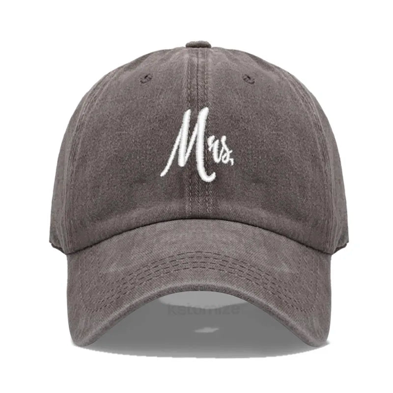 Matching Mr. & Mrs. Baseball Cap Men's Women's Cotton Embroidery Sport Golf Caps Bridal Gift Newlywed Honeymoon Wedding Gift