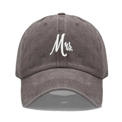 Matching Mr. & Mrs. Baseball Cap Men's Women's Cotton Embroidery Sport Golf Caps Bridal Gift Newlywed Honeymoon Wedding Gift