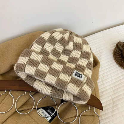 Luxury Brand Chessboard Plaid Knitted Hat Women Winter New Big Size Hat Warm Beanies Skullies Green Red Xmas Christmas Hat
