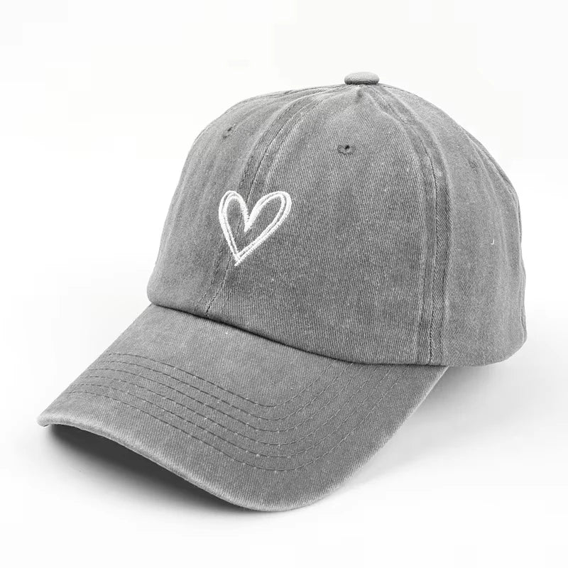 Unisex Washed Cotton Baseball Cap Peach Heart Embroidery Casual Soft Top Summer Hat