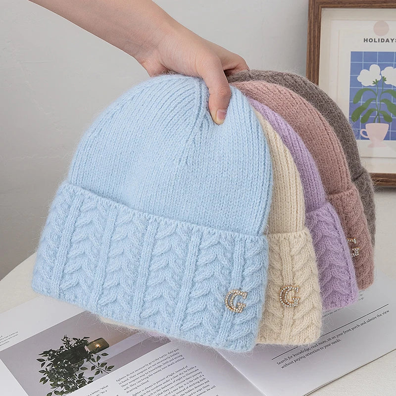 New Style Simple Chic Winter Hat G Letter Decor Rabbit Fur Beanie Elegant Winter Hats For Women Candy Colors Warm Knit Hats