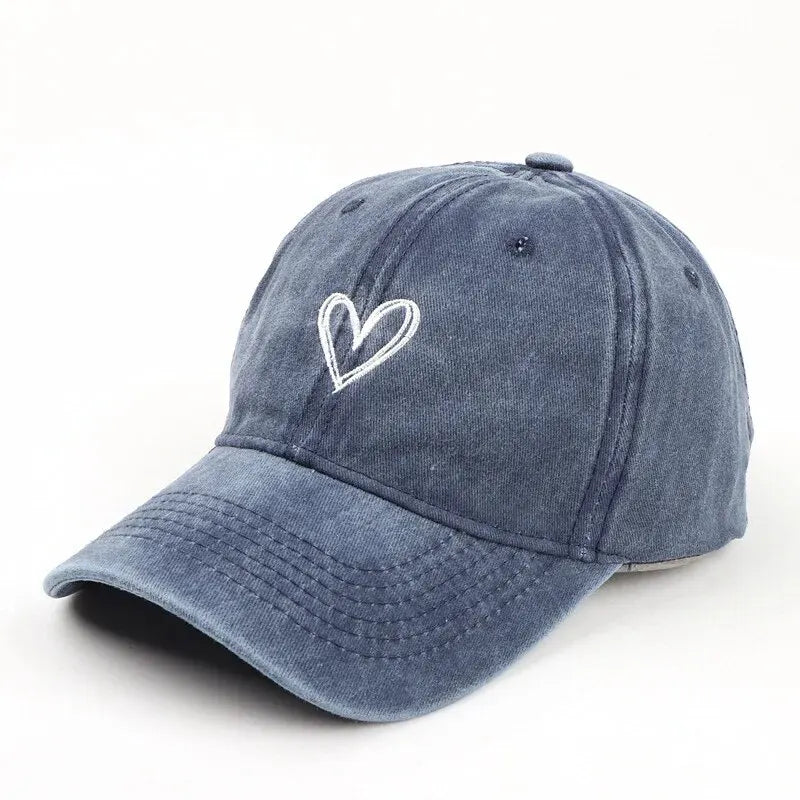 Unisex Washed Baseball Cap Peach Heart Embroidery Casual Soft Top Summer Hat