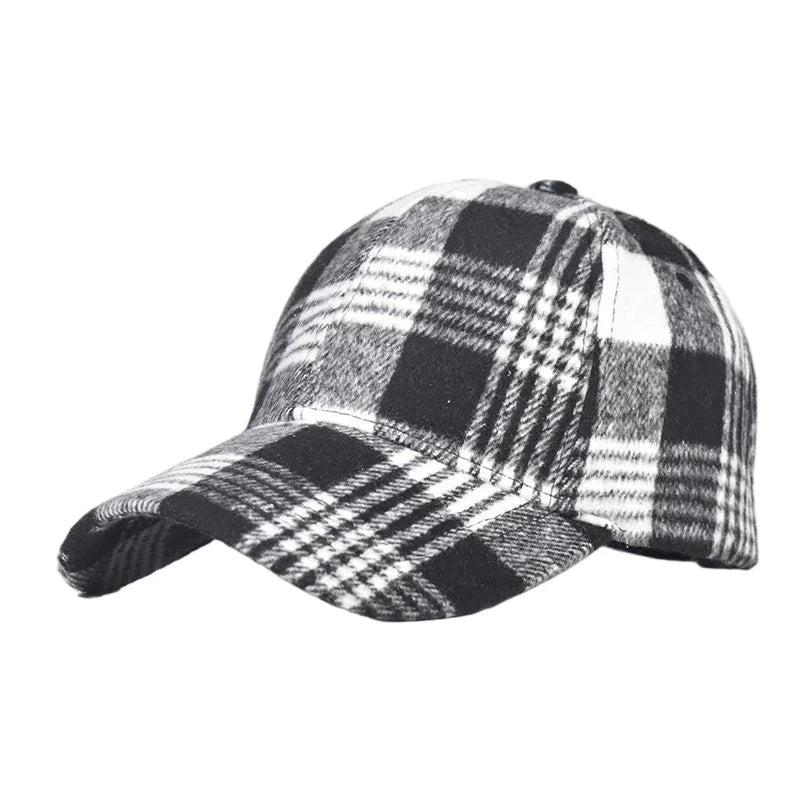 Fall Winter Hat Men's Spring Summer Outdoor Sunscreen Visor Classic Checkered Baseball Cap Hard Top Women's Cap Warm Peaked Cap
