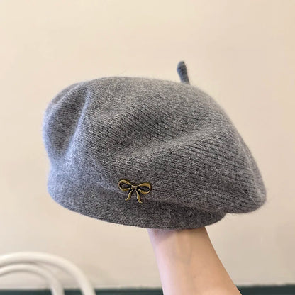 ‌Korean-Style Metal Bow Knitted Beret Women's Autumn/Winter Casual Street Painter's Hat Trendy Warm Beanie for Daily Outfit New